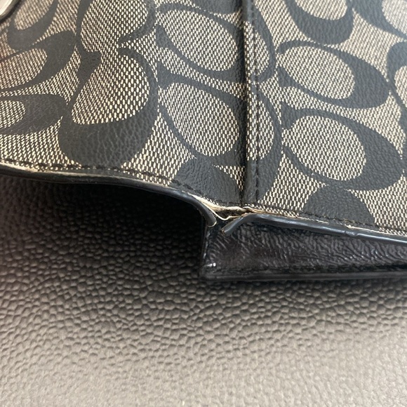 Vintage Coach Wallet - Picture 7 of 7